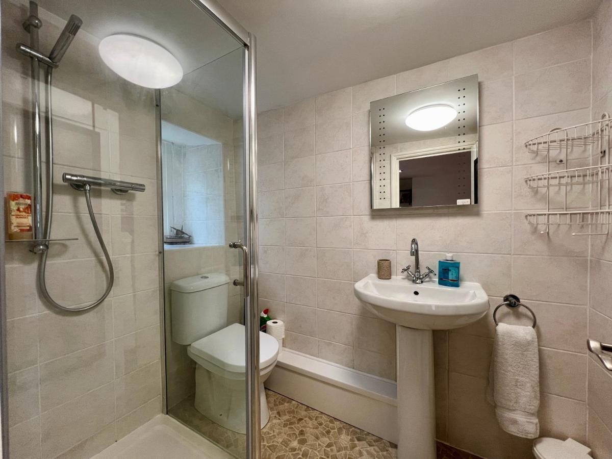Sampford Harbour Side Guest House Бриксем Экстерьер фото